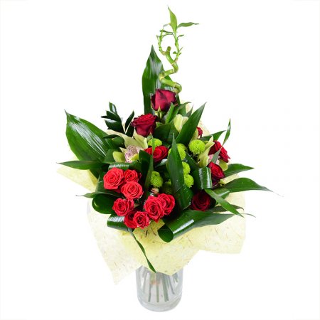 Order the bouquet in our online shop. Delivery!